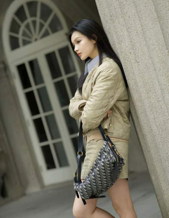 Picture of Dior Handbags _SKUfw239219391fw